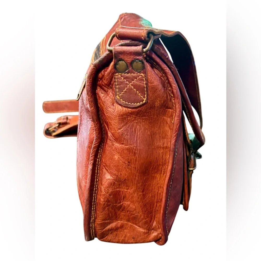 ⭐️Komal’s Passion Goat Leather Satchel/Messenger Bag Classic Brass Buckles⭐️